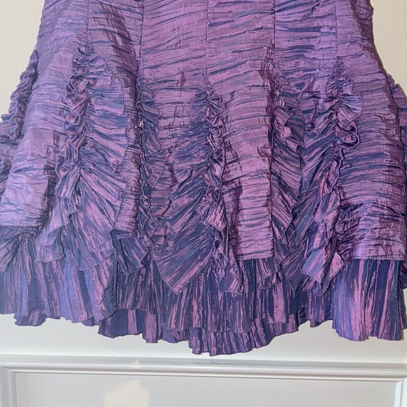 Jessica McClintock Violet Purple Iridescent Ruffled Strapless Party Dress Sz 10 - Picture 2 of 16
